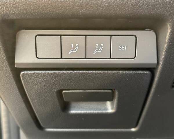 Серый Мазда CX-30, объемом двигателя 2.49 л и пробегом 56 тыс. км за 21100 $, фото 29 на Automoto.ua