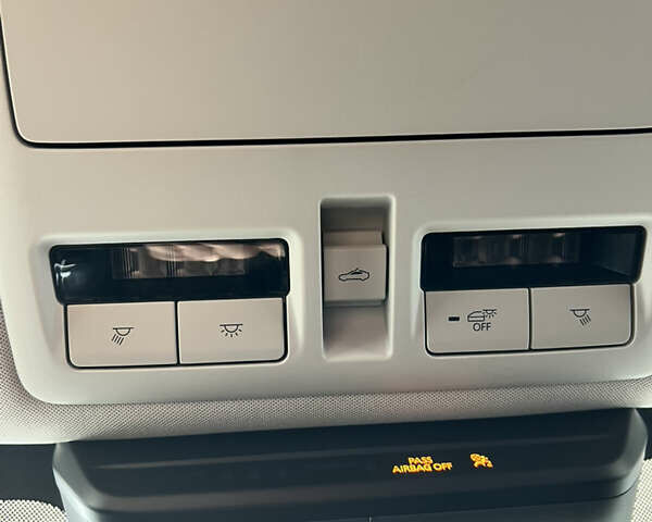 Сірий Мазда CX-30, об'ємом двигуна 2.49 л та пробігом 59 тис. км за 25999 $, фото 19 на Automoto.ua