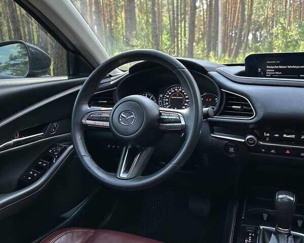 Серый Мазда CX-30, объемом двигателя 2.49 л и пробегом 56 тыс. км за 21100 $, фото 35 на Automoto.ua