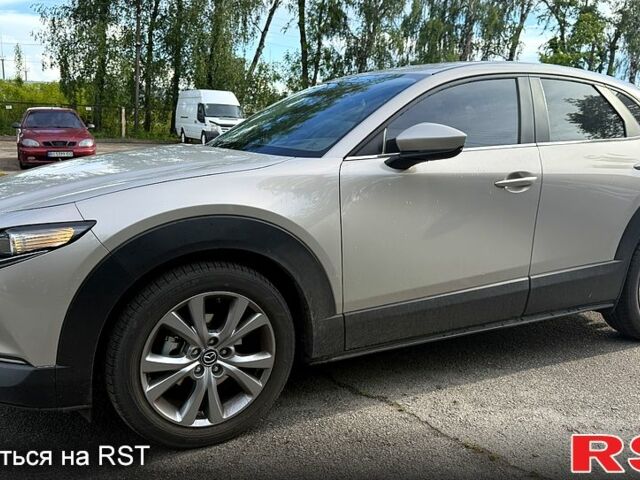 Серый Мазда CX-30, объемом двигателя 2 л и пробегом 4 тыс. км за 26999 $, фото 3 на Automoto.ua