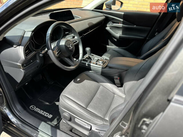 Сірий Мазда CX-30, об'ємом двигуна 2.5 л та пробігом 67 тис. км за 19800 $, фото 6 на Automoto.ua