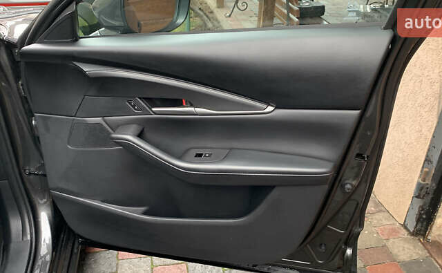 Серый Мазда CX-30, объемом двигателя 2.49 л и пробегом 21 тыс. км за 17550 $, фото 15 на Automoto.ua