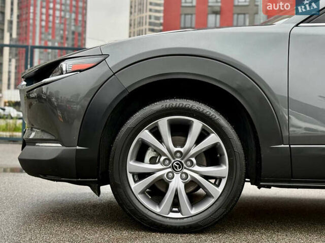Серый Мазда CX-30, объемом двигателя 2.5 л и пробегом 28 тыс. км за 21900 $, фото 9 на Automoto.ua