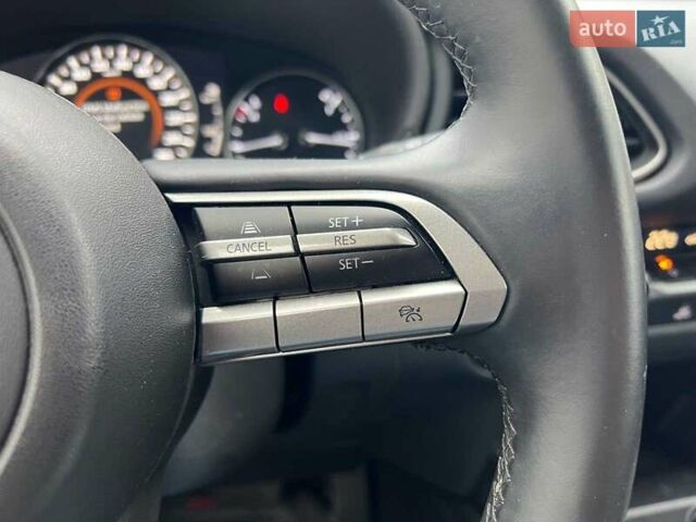 Серый Мазда CX-30, объемом двигателя 2.5 л и пробегом 29 тыс. км за 20990 $, фото 12 на Automoto.ua