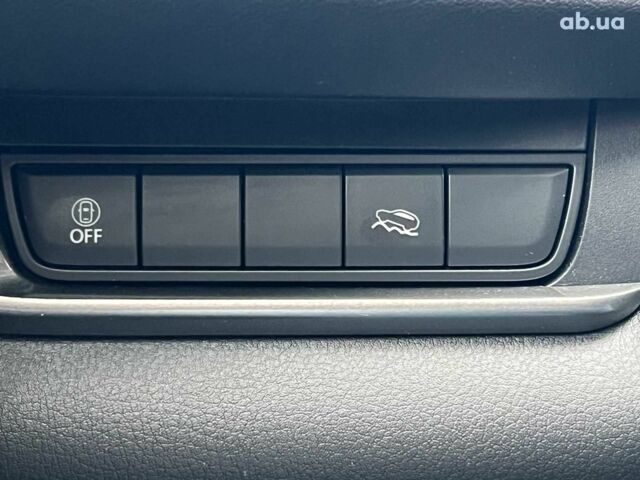 Сірий Мазда CX-30, об'ємом двигуна 2.5 л та пробігом 29 тис. км за 20990 $, фото 14 на Automoto.ua