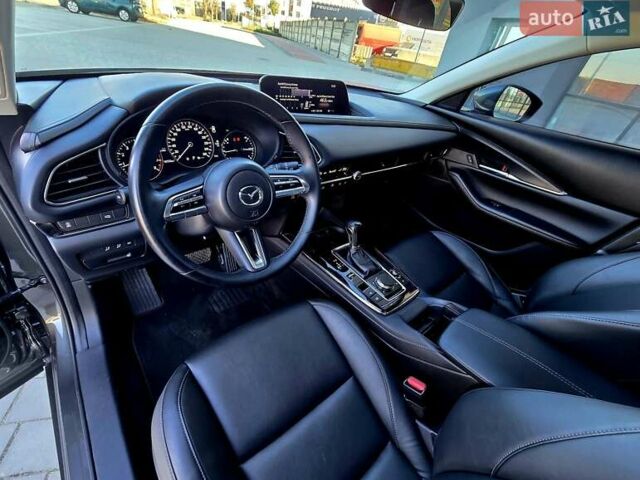 Серый Мазда CX-30, объемом двигателя 2.5 л и пробегом 41 тыс. км за 19850 $, фото 73 на Automoto.ua