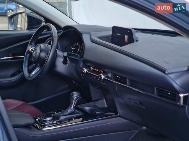 Серый Мазда CX-30, объемом двигателя 2.5 л и пробегом 60 тыс. км за 25990 $, фото 48 на Automoto.ua