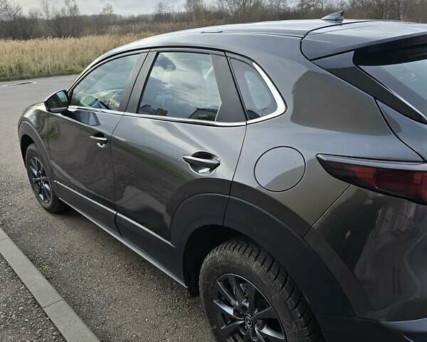 Серый Мазда CX-30, объемом двигателя 2 л и пробегом 5 тыс. км за 19900 $, фото 6 на Automoto.ua