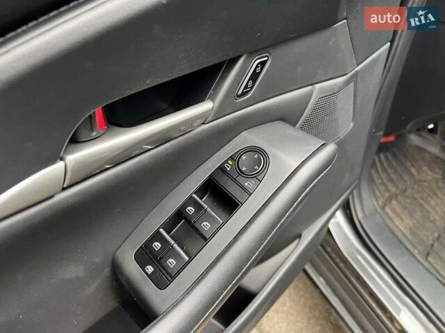 Серый Мазда CX-30, объемом двигателя 2.5 л и пробегом 29 тыс. км за 20990 $, фото 9 на Automoto.ua