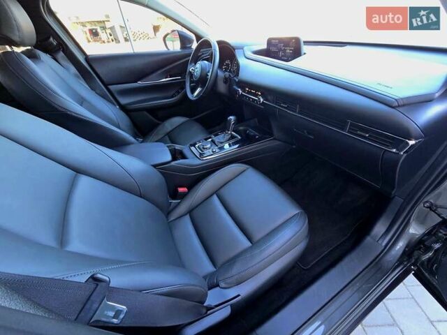 Серый Мазда CX-30, объемом двигателя 2.5 л и пробегом 41 тыс. км за 19850 $, фото 44 на Automoto.ua