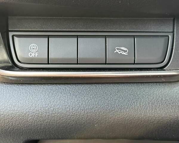 Серый Мазда CX-30, объемом двигателя 2.49 л и пробегом 56 тыс. км за 21100 $, фото 28 на Automoto.ua