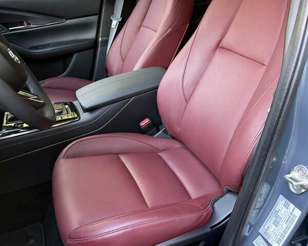 Серый Мазда CX-30, объемом двигателя 2.5 л и пробегом 13 тыс. км за 22700 $, фото 24 на Automoto.ua