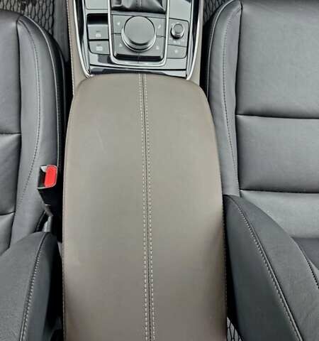 Серый Мазда CX-30, объемом двигателя 2.5 л и пробегом 8 тыс. км за 24222 $, фото 46 на Automoto.ua