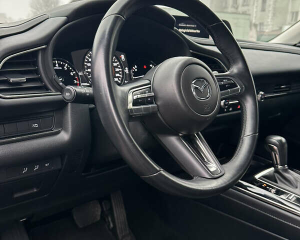 Сірий Мазда CX-30, об'ємом двигуна 2.5 л та пробігом 21 тис. км за 21000 $, фото 41 на Automoto.ua