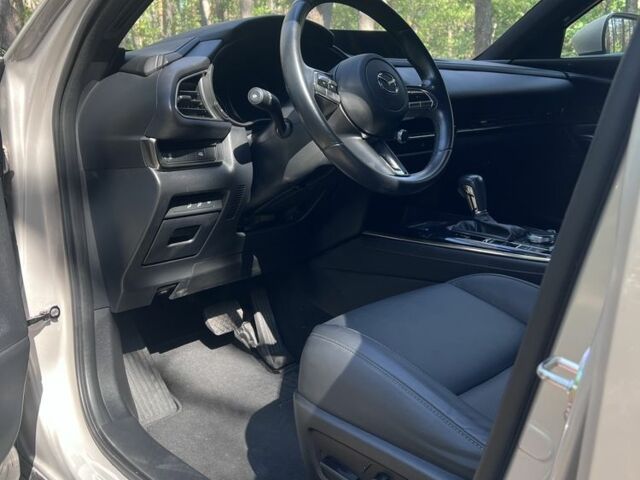 Серый Мазда CX-30, объемом двигателя 2.5 л и пробегом 17 тыс. км за 22500 $, фото 14 на Automoto.ua