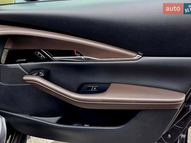 Серый Мазда CX-30, объемом двигателя 2.5 л и пробегом 8 тыс. км за 24222 $, фото 44 на Automoto.ua