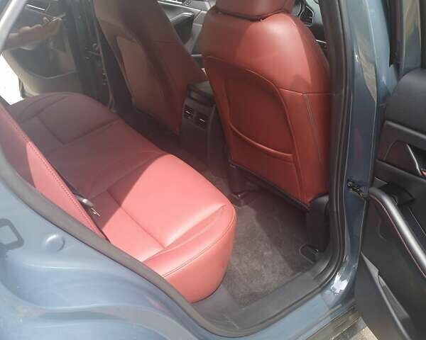 Серый Мазда CX-30, объемом двигателя 2.49 л и пробегом 20 тыс. км за 24500 $, фото 5 на Automoto.ua