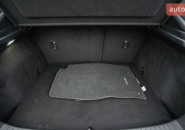 Серый Мазда CX-30, объемом двигателя 2 л и пробегом 21 тыс. км за 30035 $, фото 9 на Automoto.ua