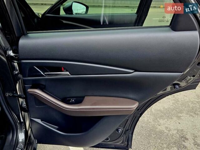 Серый Мазда CX-30, объемом двигателя 2.5 л и пробегом 8 тыс. км за 24222 $, фото 49 на Automoto.ua