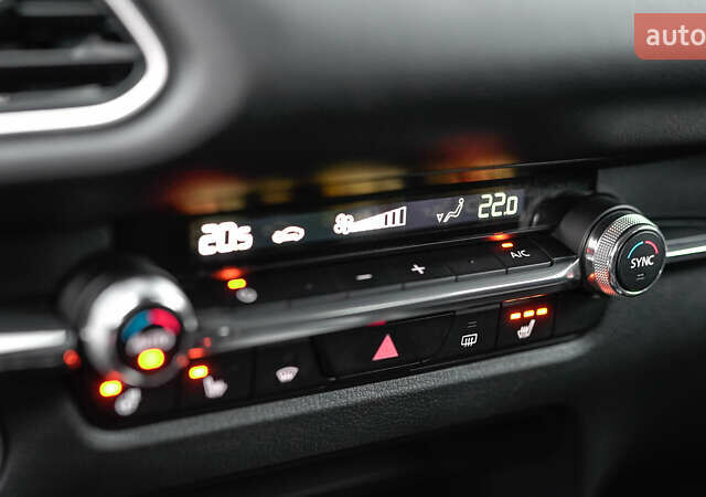 Серый Мазда CX-30, объемом двигателя 2 л и пробегом 21 тыс. км за 30035 $, фото 29 на Automoto.ua