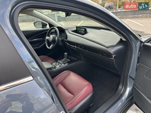 Серый Мазда CX-30, объемом двигателя 2.49 л и пробегом 29 тыс. км за 24900 $, фото 20 на Automoto.ua