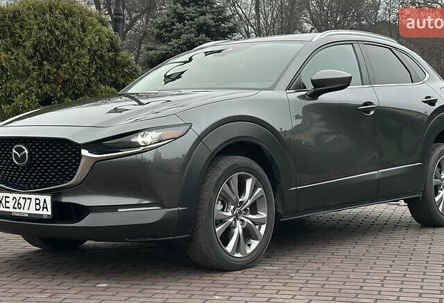 Сірий Мазда CX-30, об'ємом двигуна 2.5 л та пробігом 21 тис. км за 21000 $, фото 2 на Automoto.ua