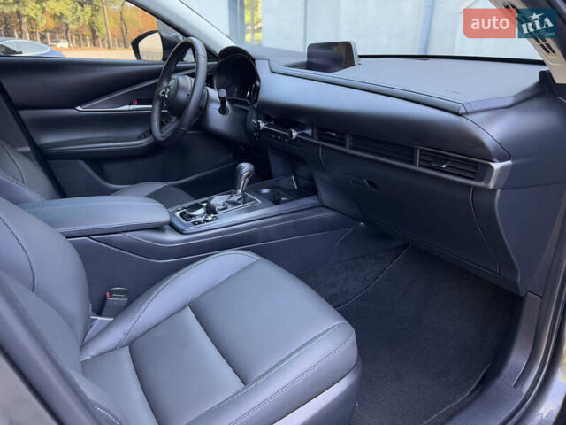 Серый Мазда CX-30, объемом двигателя 2.49 л и пробегом 20 тыс. км за 21950 $, фото 14 на Automoto.ua