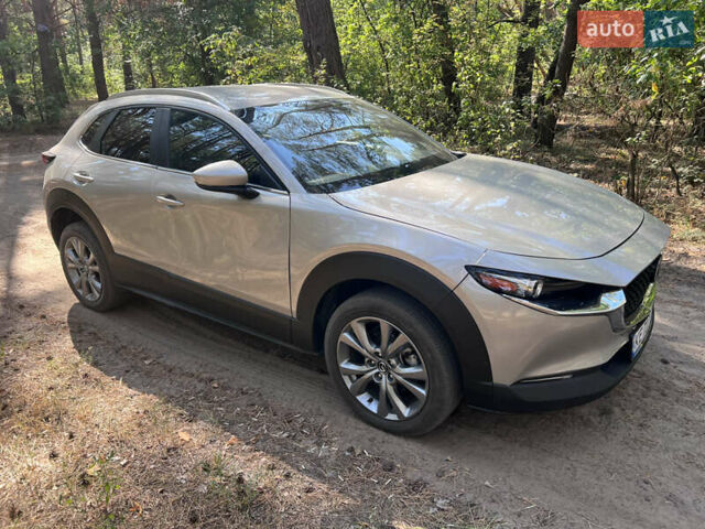 Серый Мазда CX-30, объемом двигателя 2.5 л и пробегом 17 тыс. км за 22500 $, фото 3 на Automoto.ua