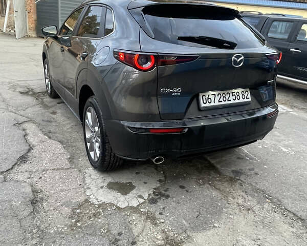 Серый Мазда CX-30, объемом двигателя 2.5 л и пробегом 1 тыс. км за 20500 $, фото 7 на Automoto.ua