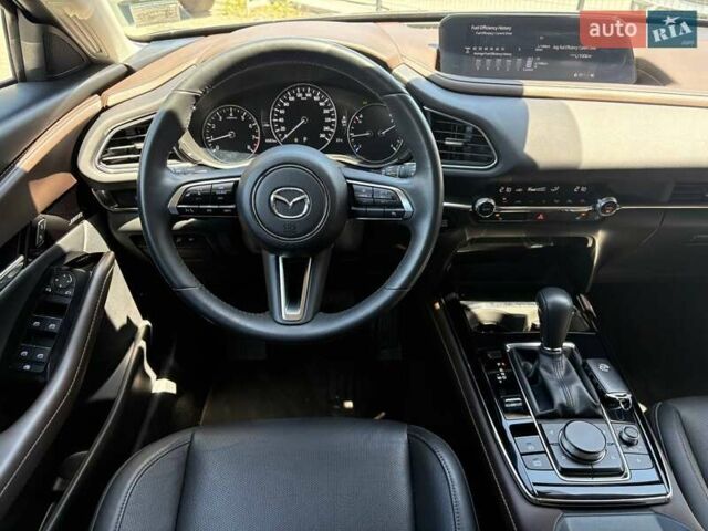 Серый Мазда CX-30, объемом двигателя 2.49 л и пробегом 6 тыс. км за 25000 $, фото 14 на Automoto.ua