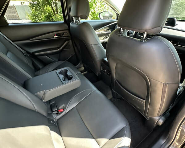Сірий Мазда CX-30, об'ємом двигуна 2.5 л та пробігом 20 тис. км за 21500 $, фото 17 на Automoto.ua