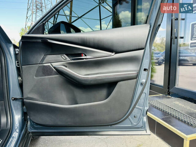 Сірий Мазда CX-30, об'ємом двигуна 2.49 л та пробігом 34 тис. км за 24500 $, фото 24 на Automoto.ua
