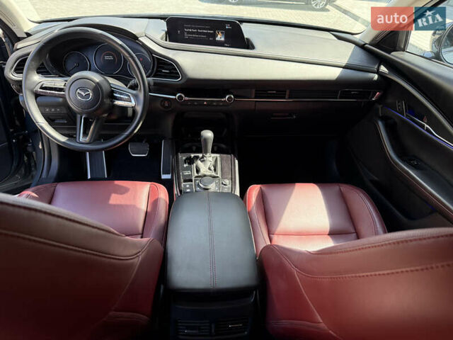 Серый Мазда CX-30, объемом двигателя 2.5 л и пробегом 8 тыс. км за 21900 $, фото 6 на Automoto.ua