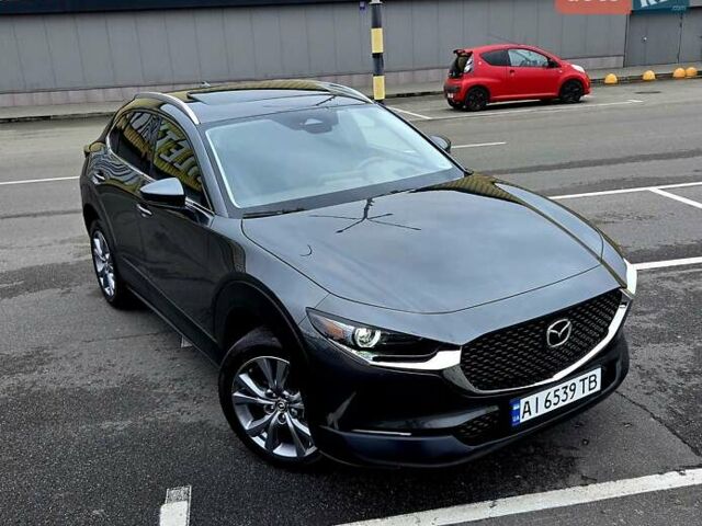 Серый Мазда CX-30, объемом двигателя 2.5 л и пробегом 8 тыс. км за 24222 $, фото 3 на Automoto.ua