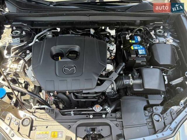 Серый Мазда CX-30, объемом двигателя 2.49 л и пробегом 6 тыс. км за 25000 $, фото 32 на Automoto.ua