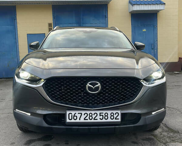 Серый Мазда CX-30, объемом двигателя 2.5 л и пробегом 1 тыс. км за 20500 $, фото 2 на Automoto.ua