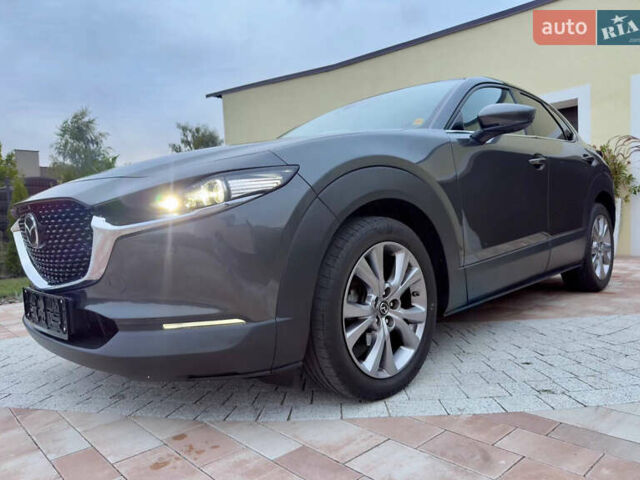 Серый Мазда CX-30, объемом двигателя 2.5 л и пробегом 73 тыс. км за 19500 $, фото 1 на Automoto.ua