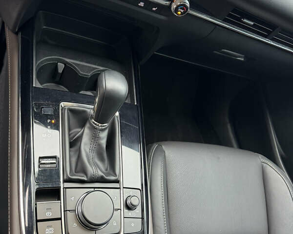 Серый Мазда CX-30, объемом двигателя 2.5 л и пробегом 28 тыс. км за 23700 $, фото 13 на Automoto.ua