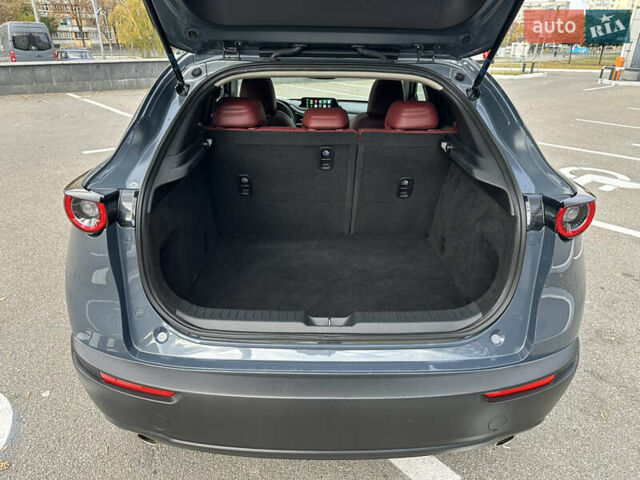 Серый Мазда CX-30, объемом двигателя 2.49 л и пробегом 29 тыс. км за 24900 $, фото 25 на Automoto.ua