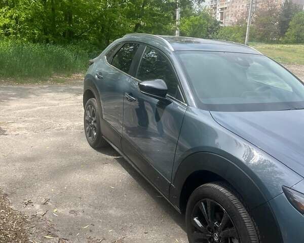 Серый Мазда CX-30, объемом двигателя 2.49 л и пробегом 20 тыс. км за 24500 $, фото 3 на Automoto.ua