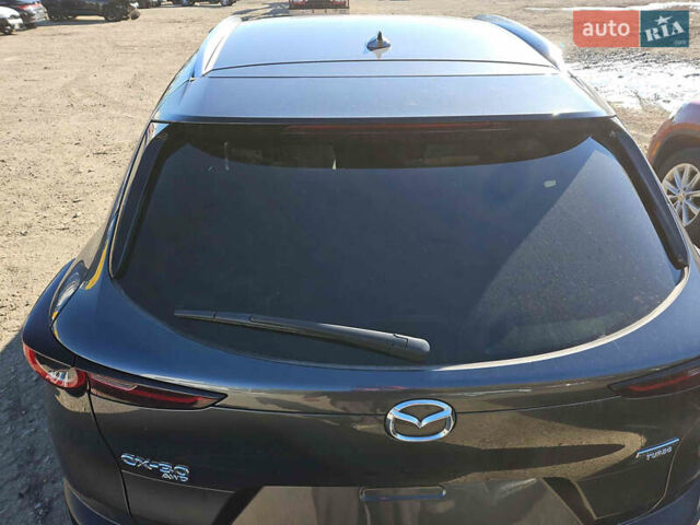 Серый Мазда CX-30, объемом двигателя 0 л и пробегом 45 тыс. км за 13900 $, фото 13 на Automoto.ua