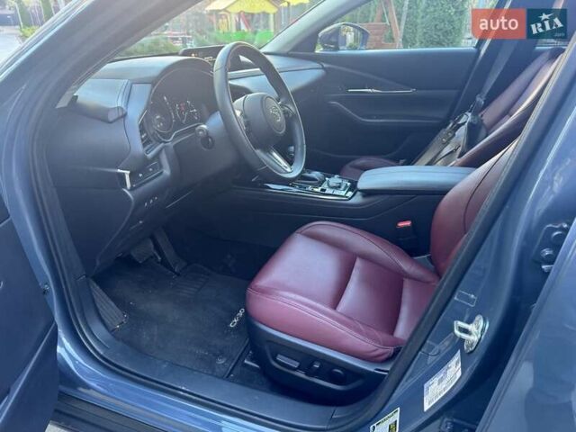 Сірий Мазда CX-30, об'ємом двигуна 2.5 л та пробігом 4 тис. км за 21900 $, фото 19 на Automoto.ua