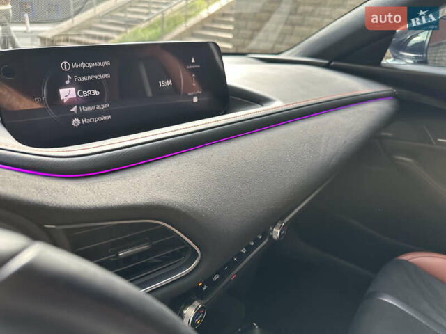 Серый Мазда CX-30, объемом двигателя 2 л и пробегом 7 тыс. км за 35500 $, фото 87 на Automoto.ua