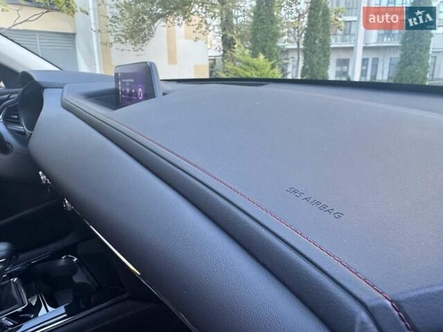 Сірий Мазда CX-30, об'ємом двигуна 2.5 л та пробігом 4 тис. км за 21900 $, фото 11 на Automoto.ua