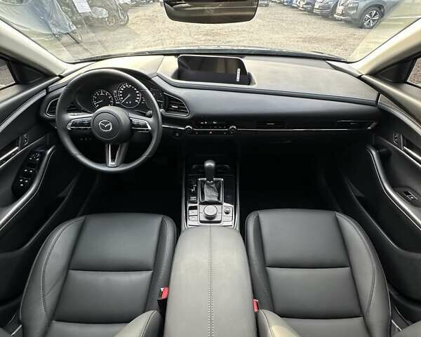 Серый Мазда CX-30, объемом двигателя 2.49 л и пробегом 4 тыс. км за 26300 $, фото 18 на Automoto.ua