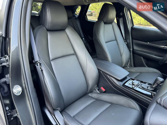 Серый Мазда CX-30, объемом двигателя 2.5 л и пробегом 3 тыс. км за 21900 $, фото 42 на Automoto.ua