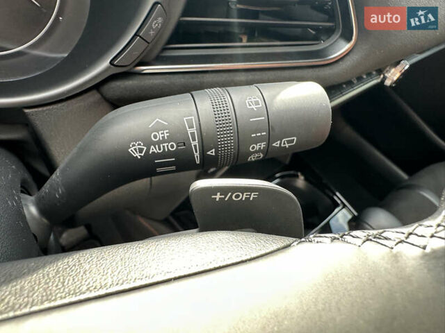 Серый Мазда CX-30, объемом двигателя 2 л и пробегом 7 тыс. км за 35500 $, фото 39 на Automoto.ua