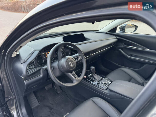 Серый Мазда CX-30, объемом двигателя 2.5 л и пробегом 2 тыс. км за 25550 $, фото 9 на Automoto.ua