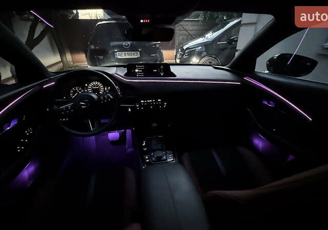 Серый Мазда CX-30, объемом двигателя 2 л и пробегом 7 тыс. км за 35500 $, фото 100 на Automoto.ua