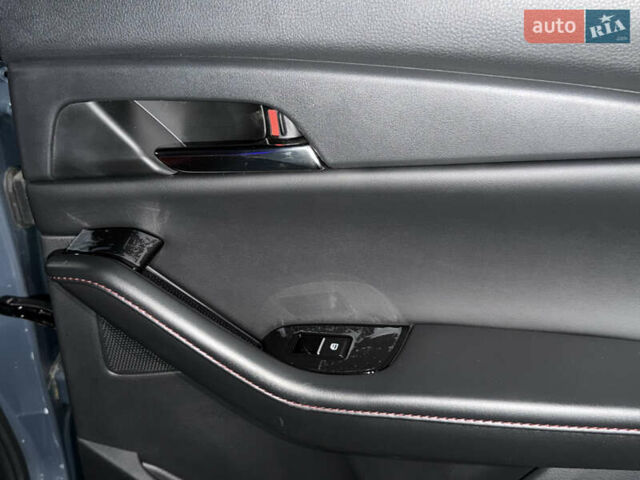 Серый Мазда CX-30, объемом двигателя 2.5 л и пробегом 1 тыс. км за 25700 $, фото 44 на Automoto.ua